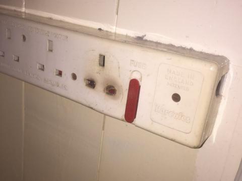 Burnt out extension lead