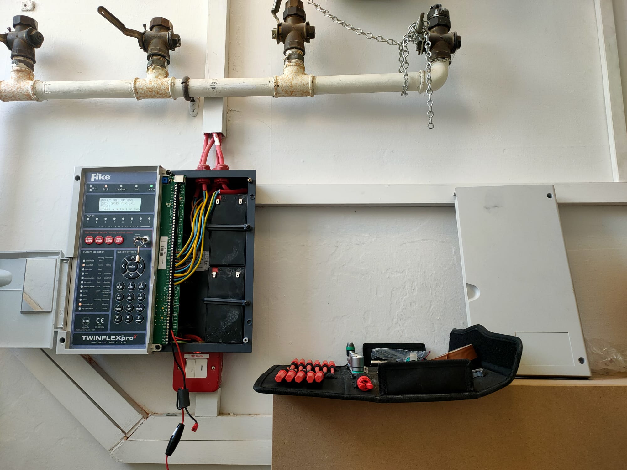 A fire alarm zone wired to the twinflex pro board