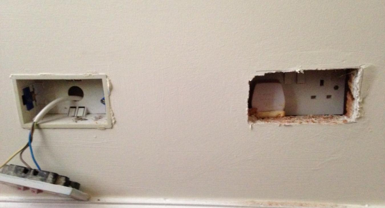 Don't put plasterboard over sockets